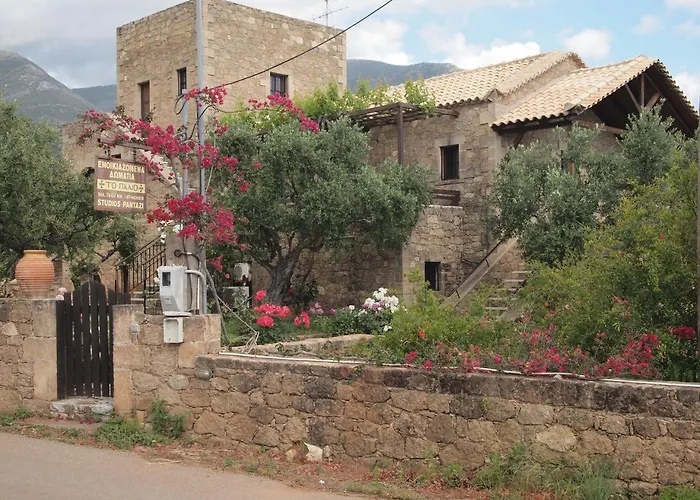 To Palio Ajos Nikolaos