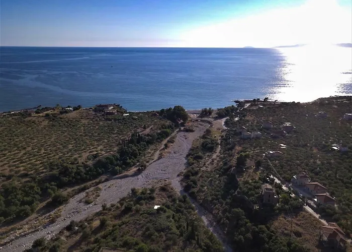 Πανσιόν To Palio